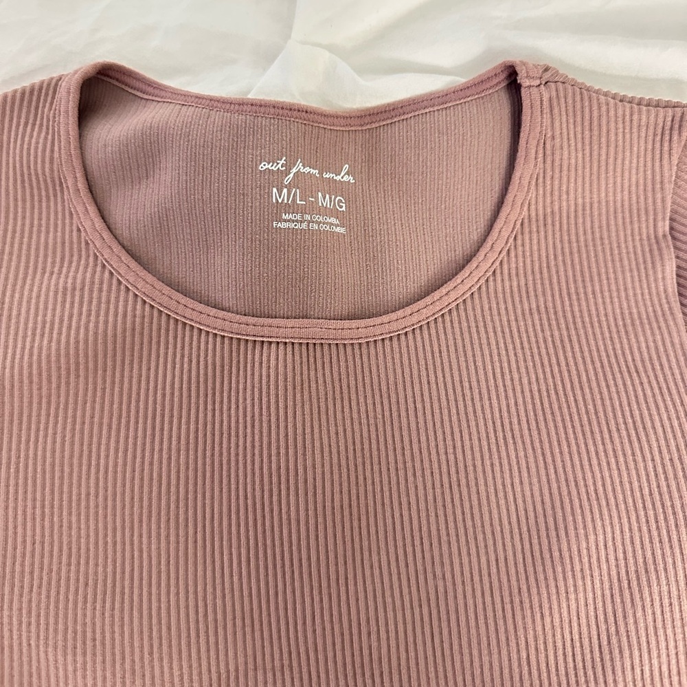 Urban Outfitters Out From Under Mauve Ribbed Tee Size M/L - Picture 3 of 5